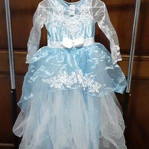 Sz 10/12 Lace trim princess halloween dress